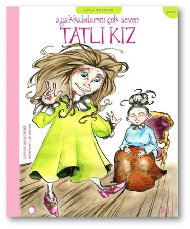 Ayakkabılarını Çok Seven Tatlı Kız