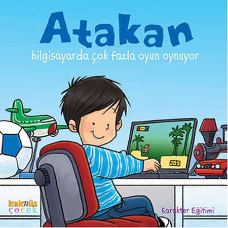 Atakan Bilgisayarda Çok Oyun Oynuyor